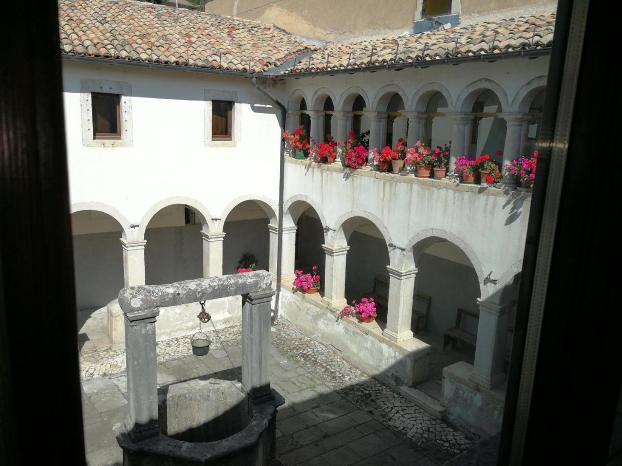 Locanda Tre Frati Pescocostanzo Exterior photo
